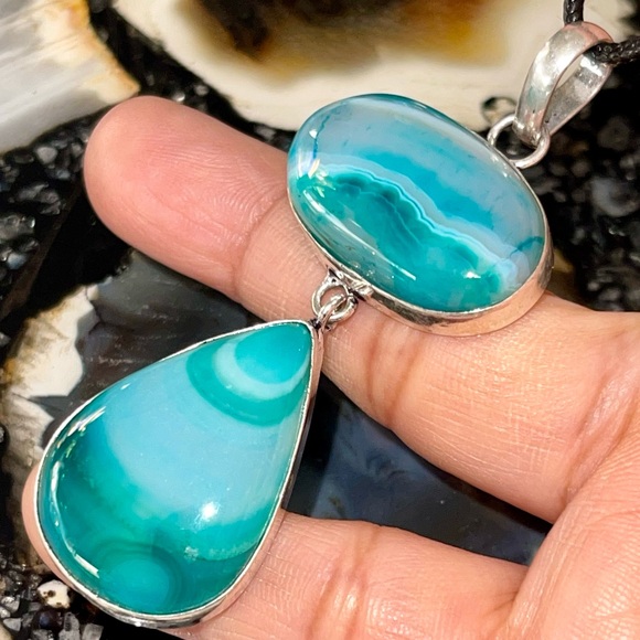 Botswana Lace Agate Pendant 2 7/8” - Picture 5 of 16